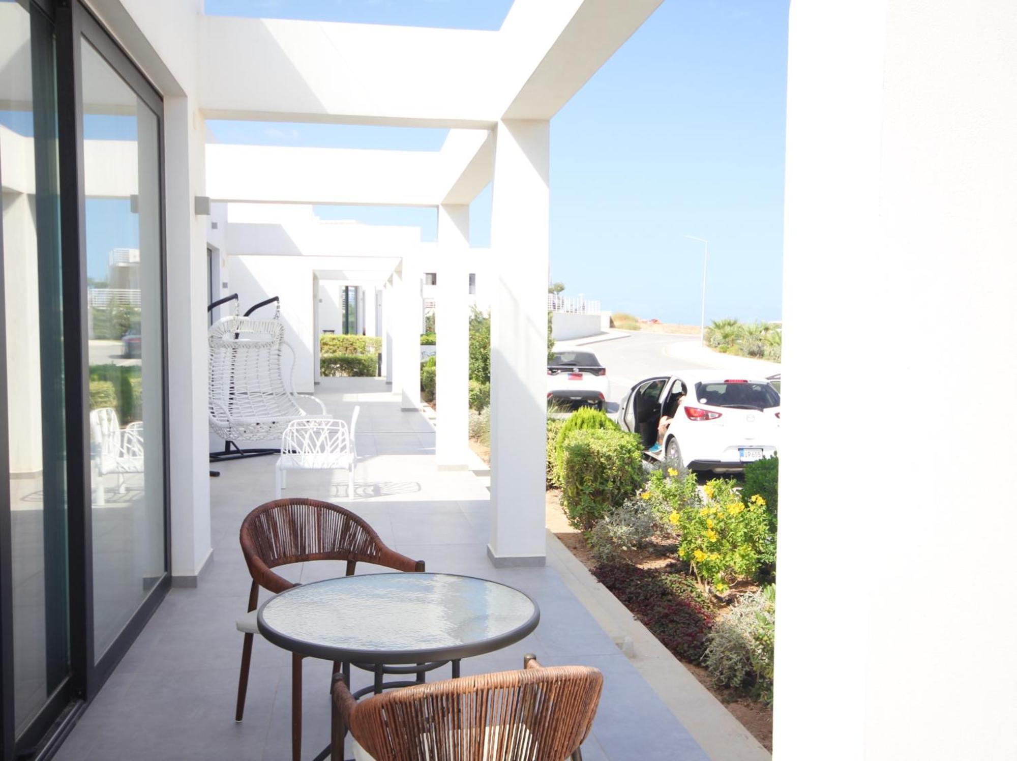 Homely 2-bedroom With Garden And Sea View Kyrenia (Northern Cyprus)