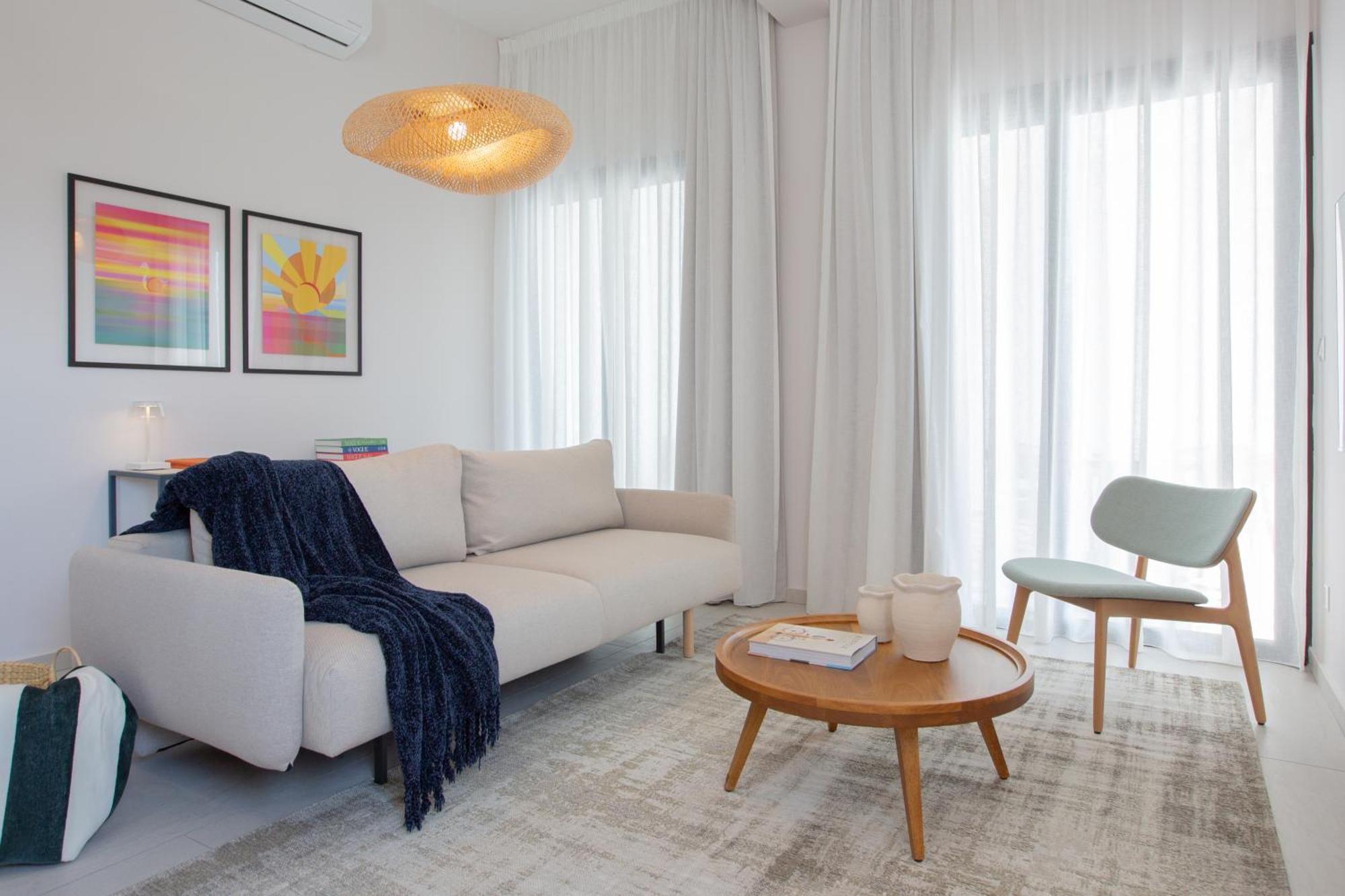 Liv & Co & Aparthotel