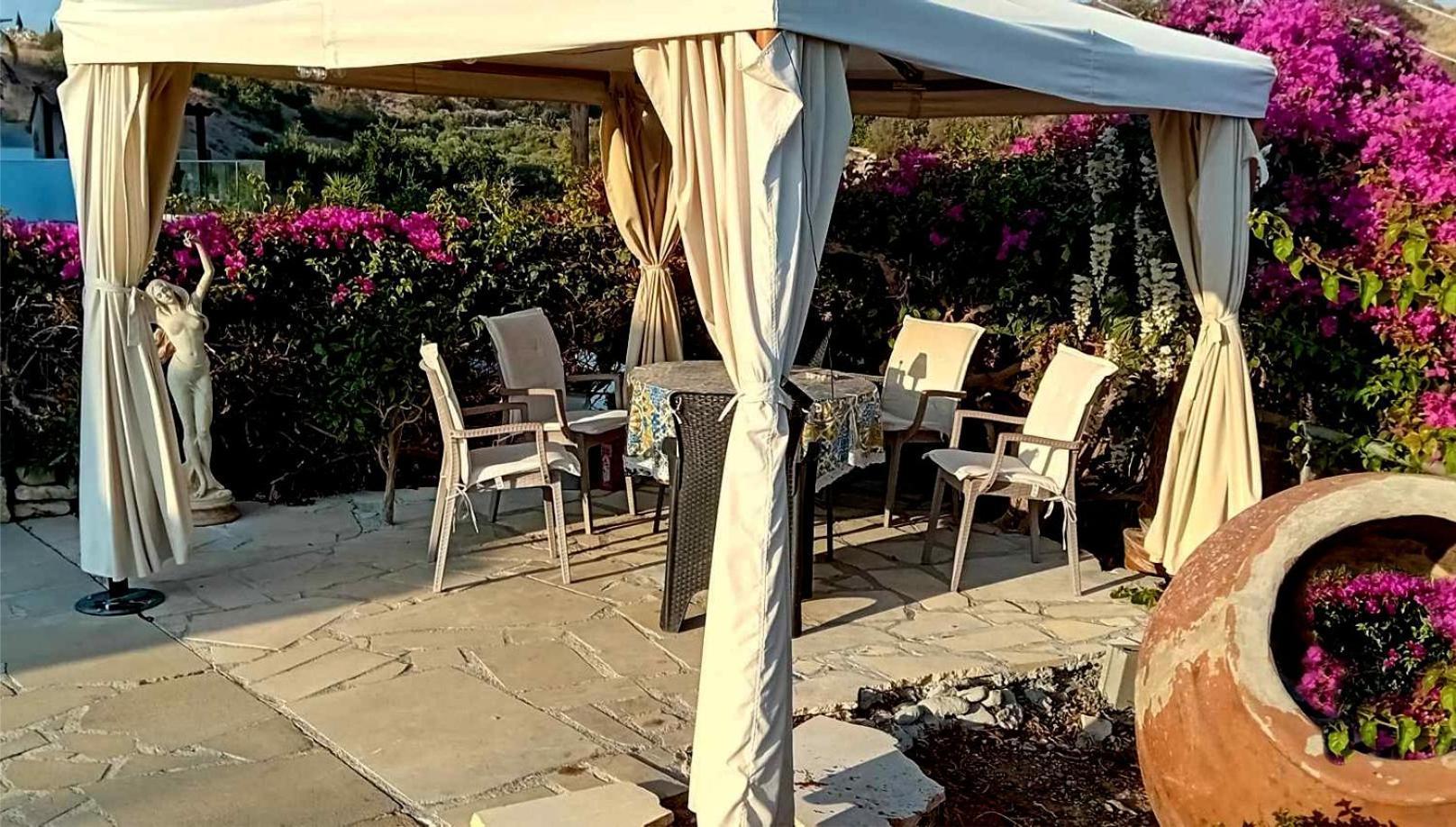 Sunset Boutique *