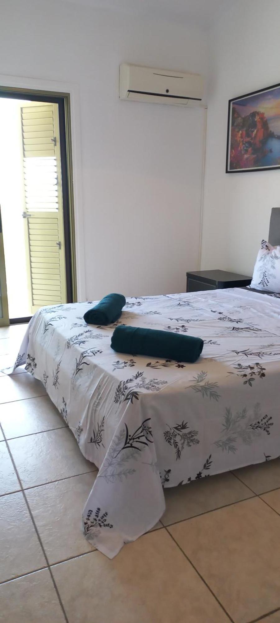 Golden Coast - Trendy 4 Bedroom * Paralimni