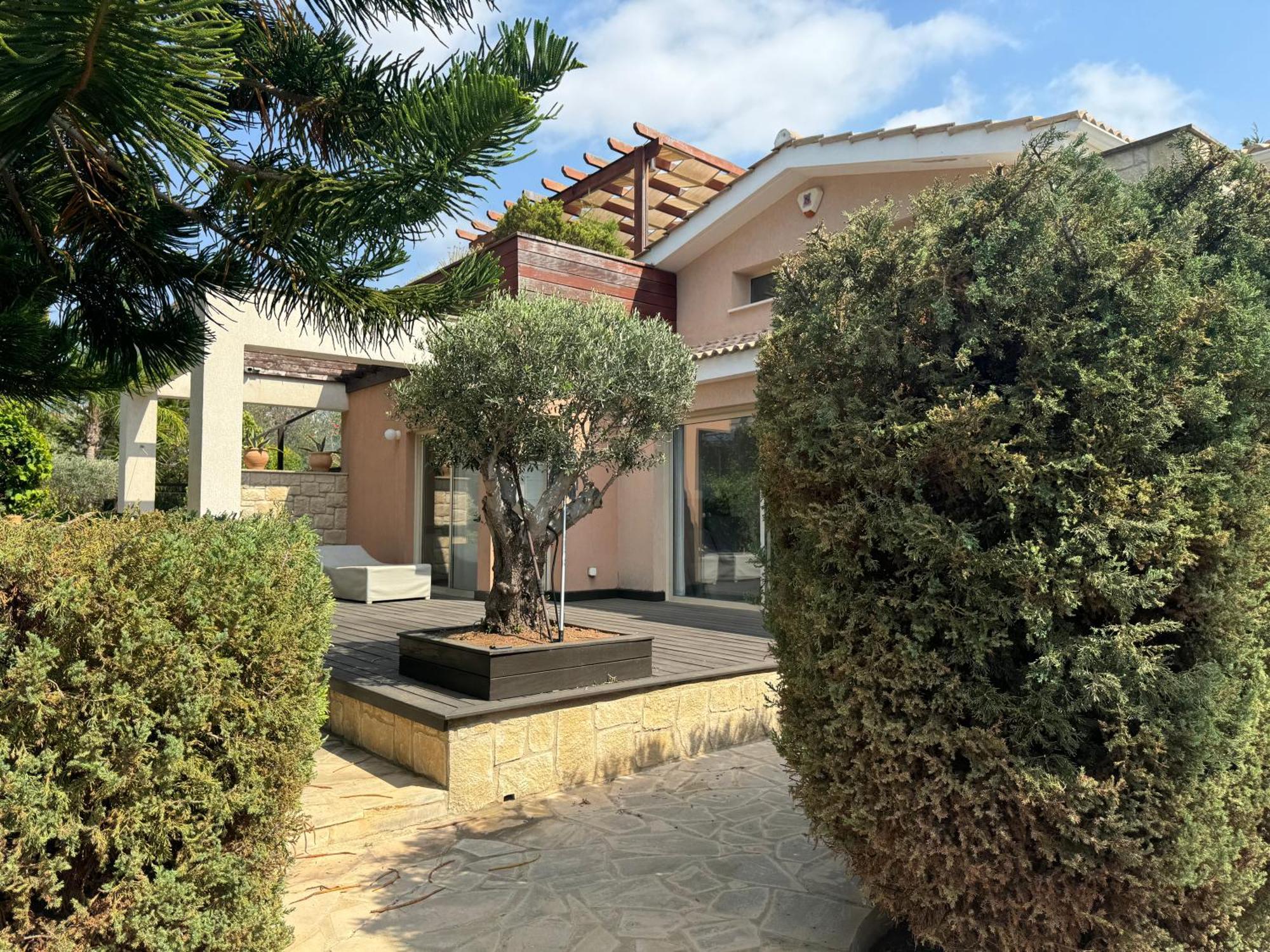 Unique Modern Beachfront Thalassa Latchi! Neo Chorio