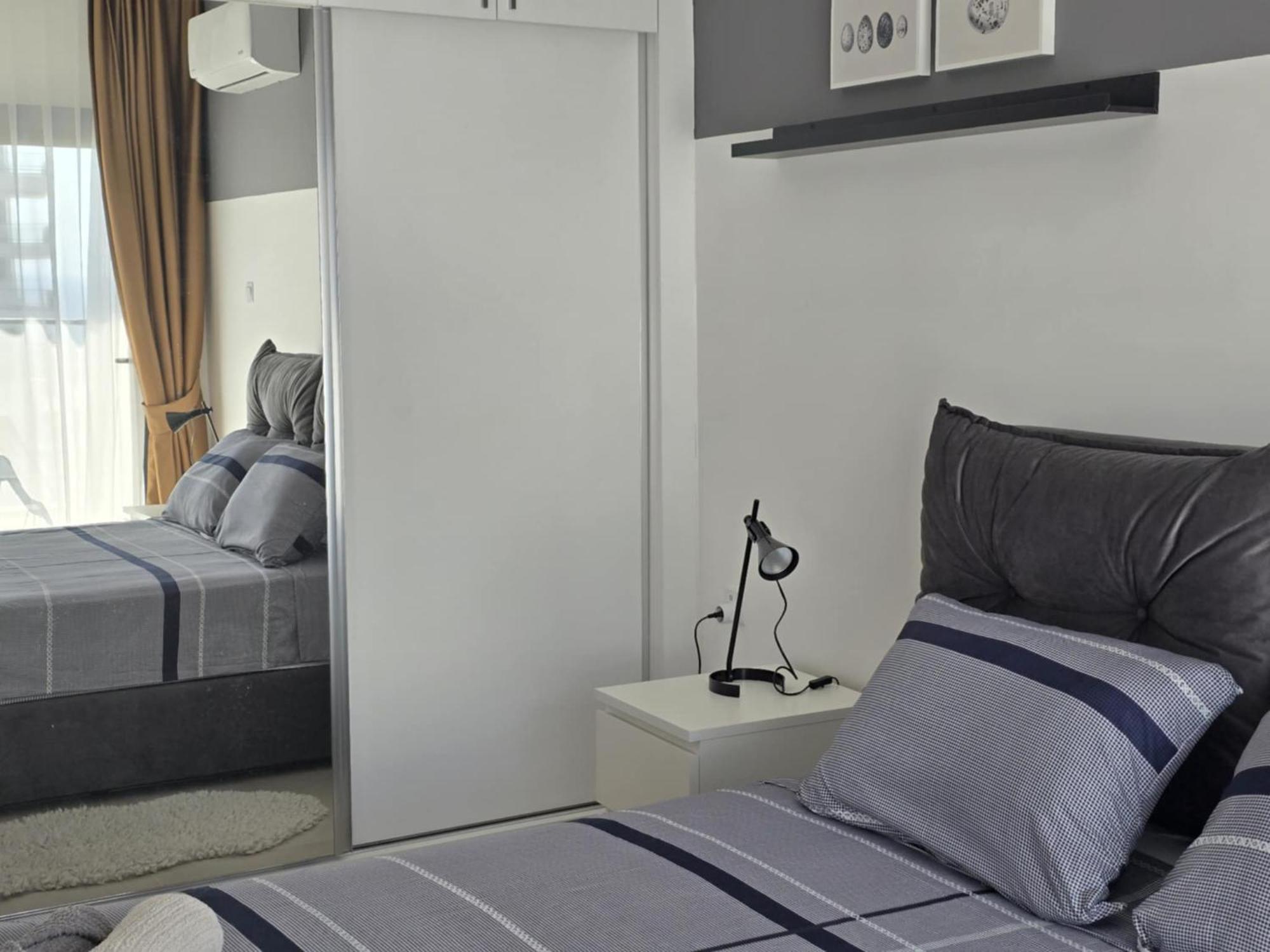 Didius Two-bedroom With Sea View At Caesar