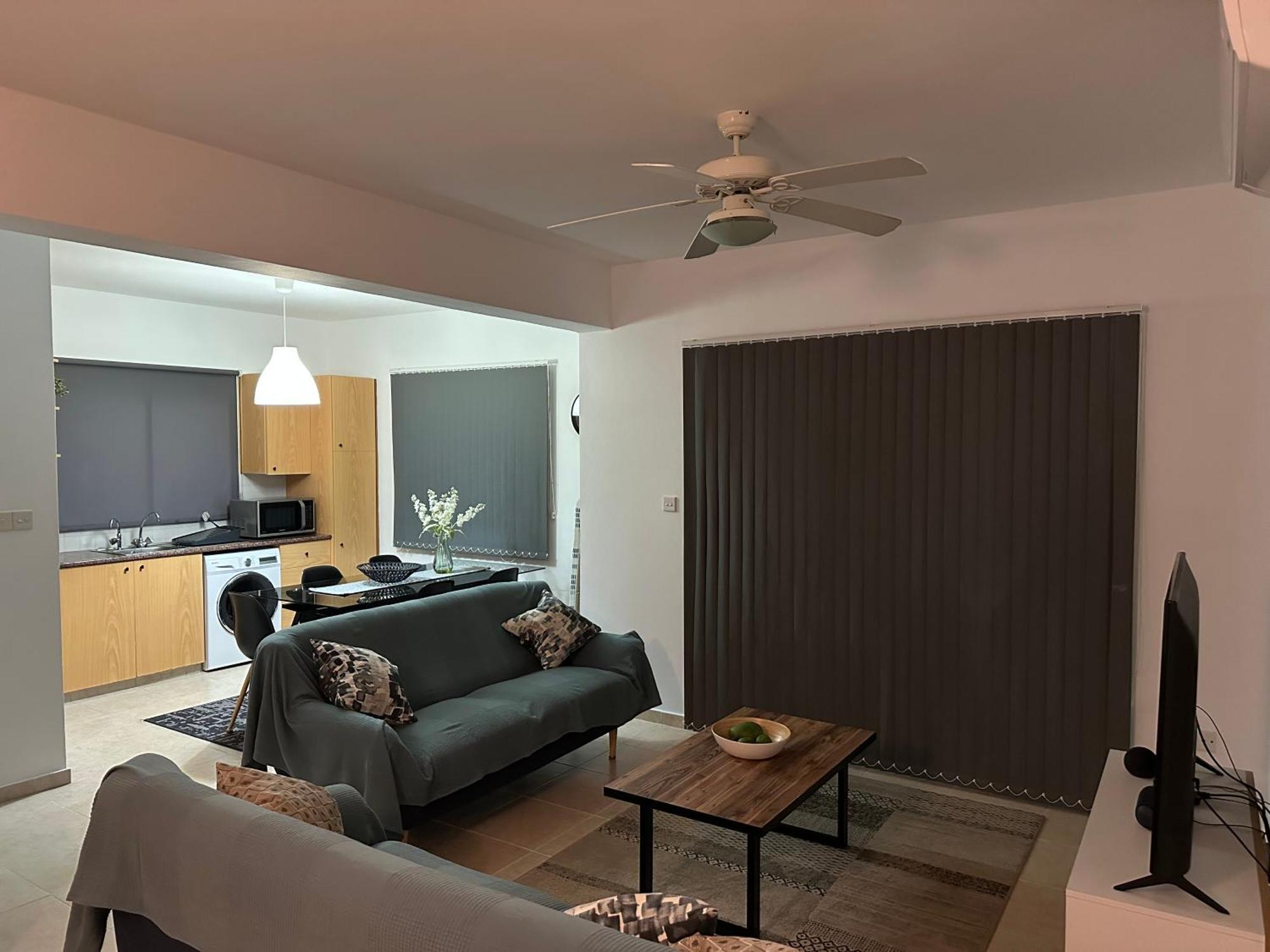 Sirena Sunrise, Apartment 4 * Paphos