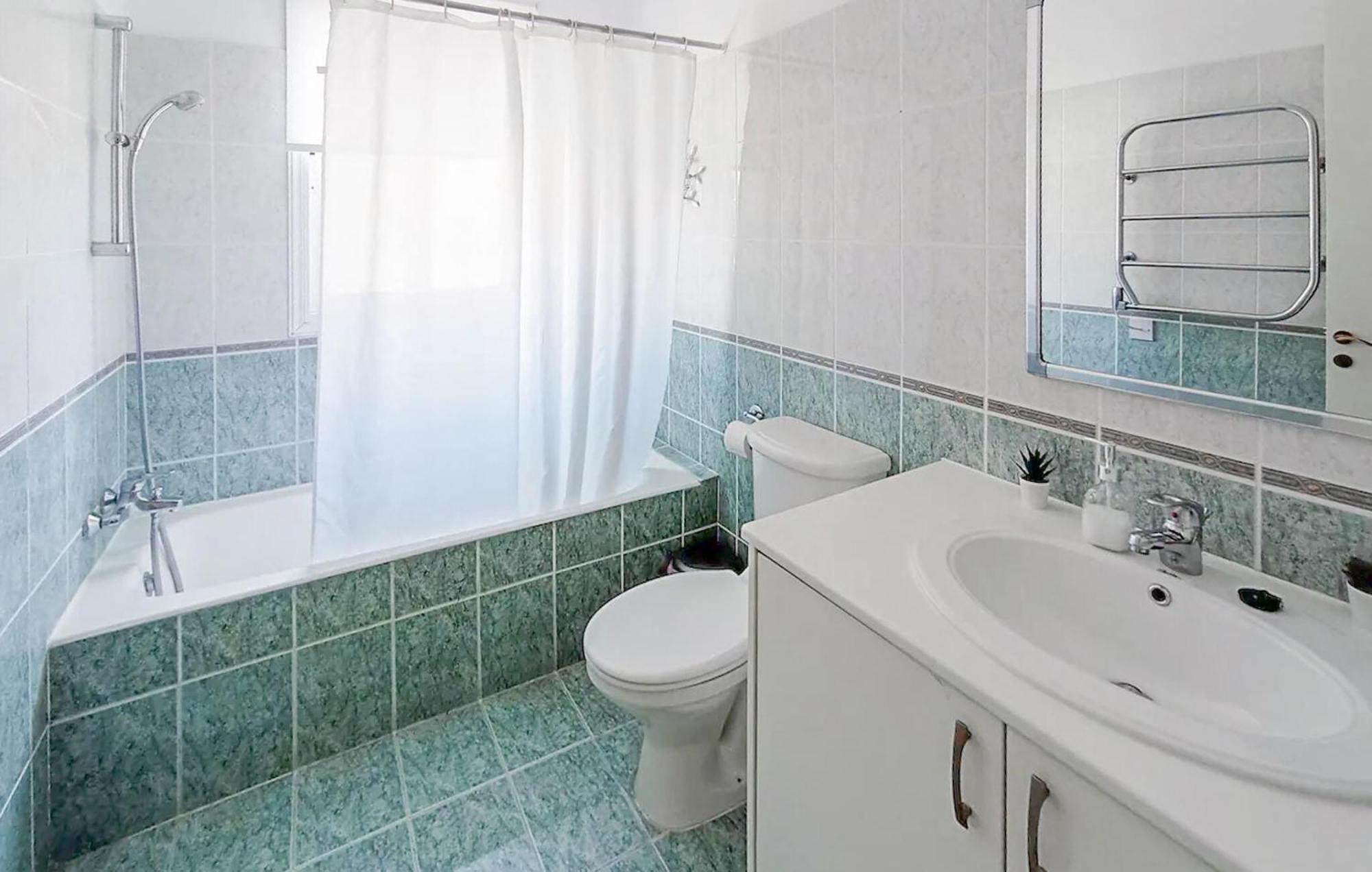 Gorgeous Home In Neo Chorio With Wifi Holiday home *