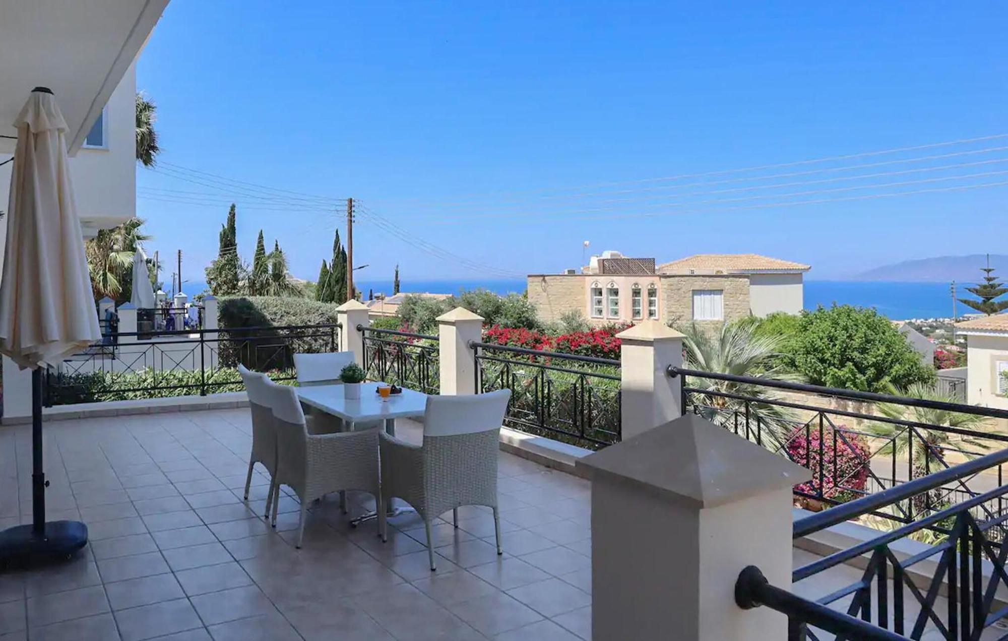 Gorgeous Home In Neo Chorio With Wifi Holiday home Neo Chorio