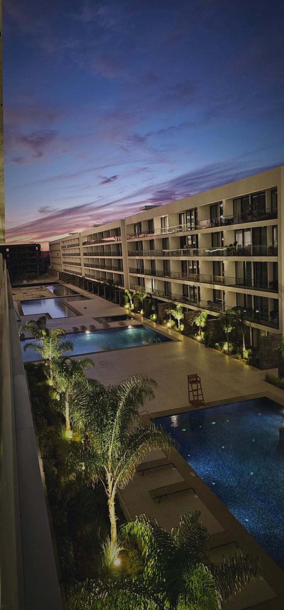 Grand Sapphire A Block *