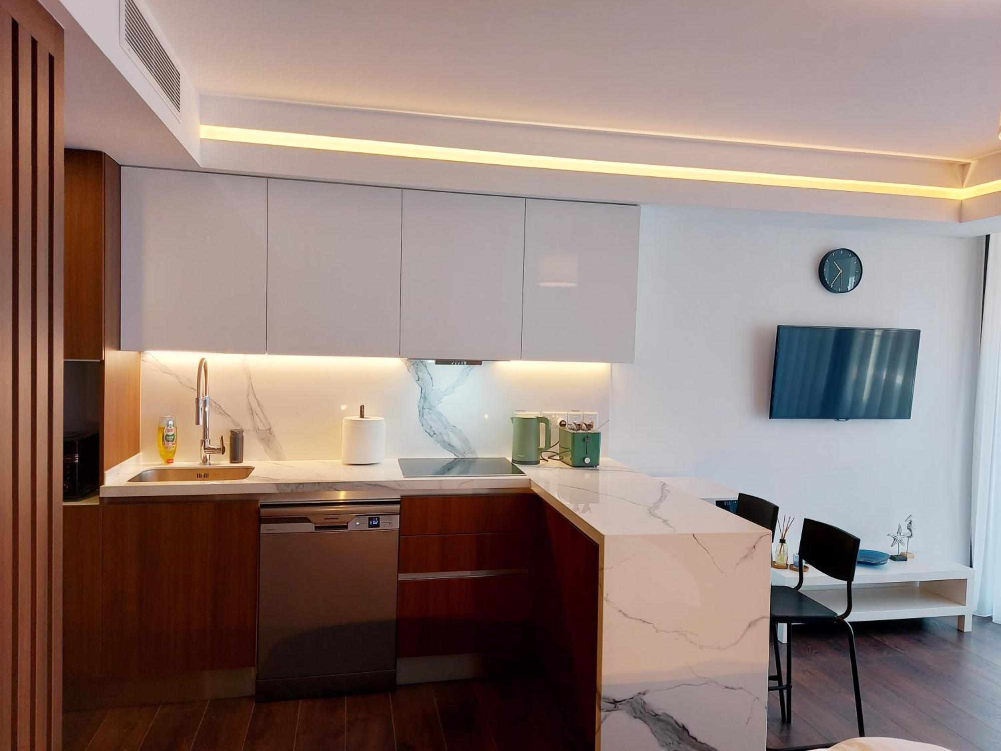 Grand Sapphire A Block