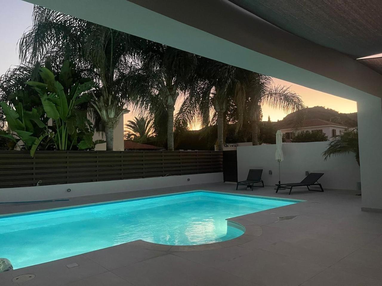 Villa Katikies Grand