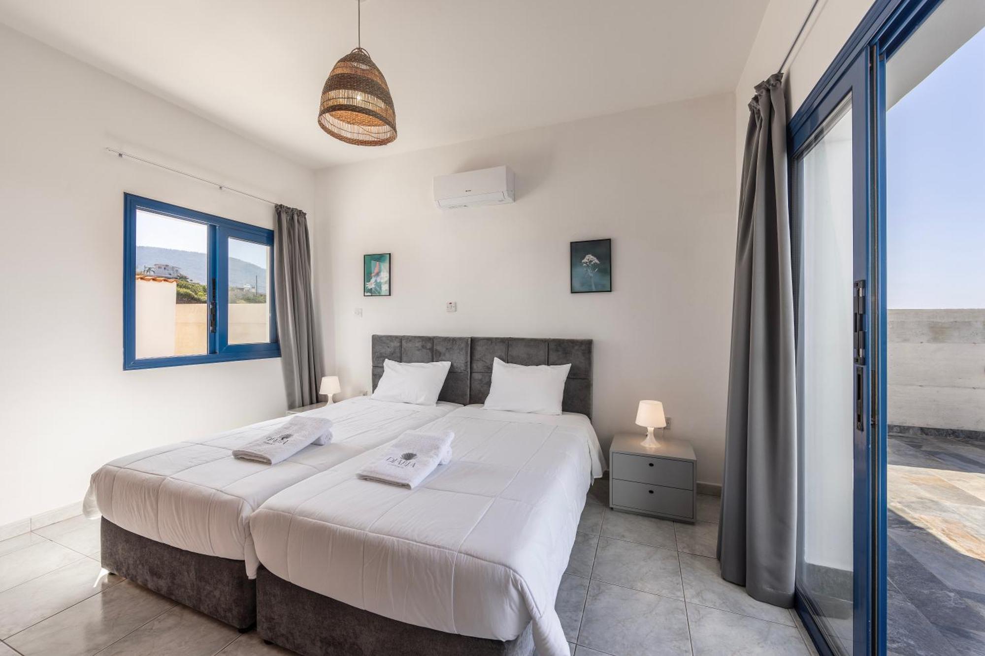 Villa Diana Seaside Pomos