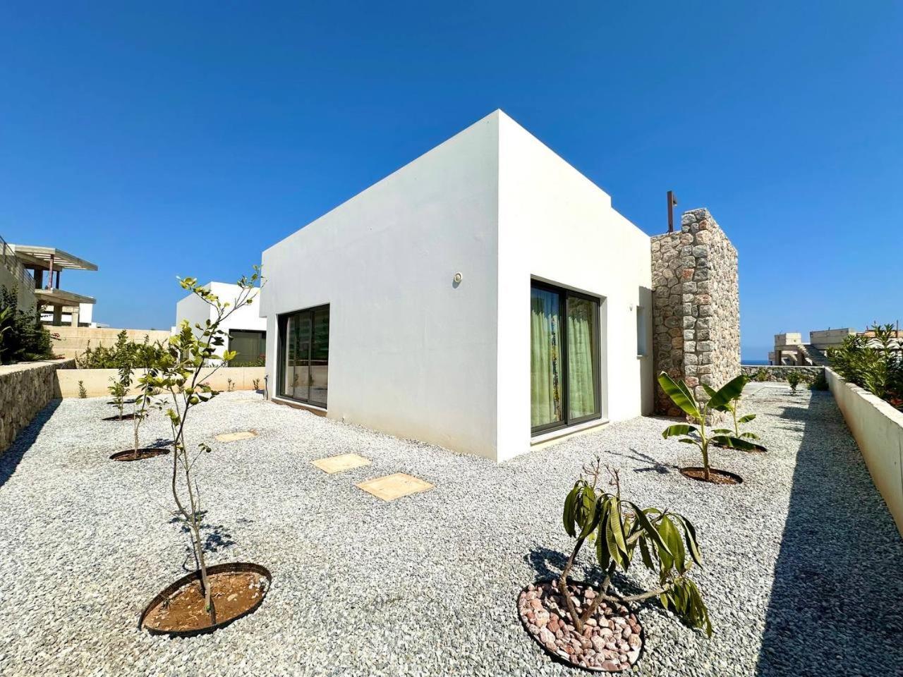 Deja Blue 2 With Private Pool Holiday home *