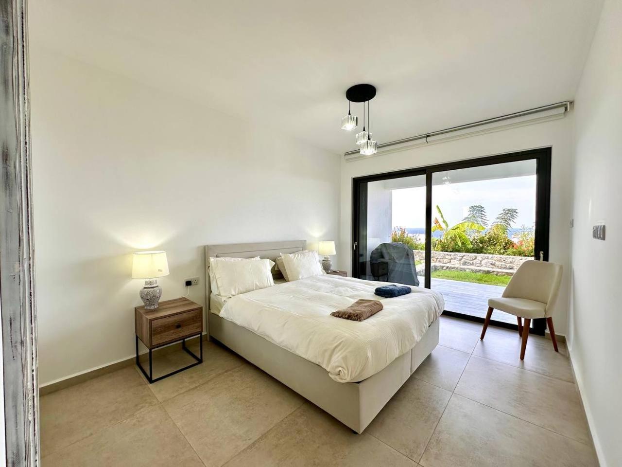 Apartment Retreat, Block A1, Unit 2