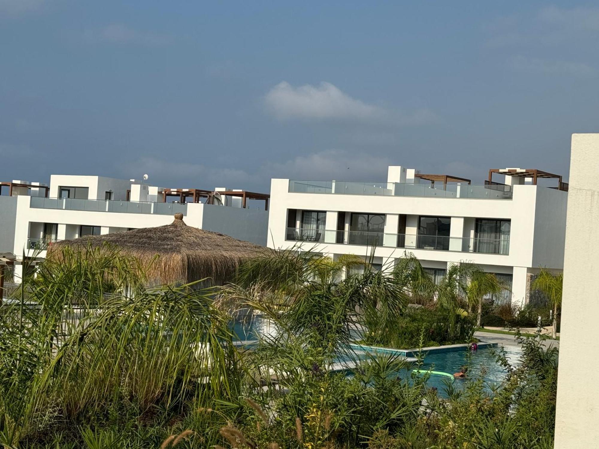 Apartment With Kalogrea