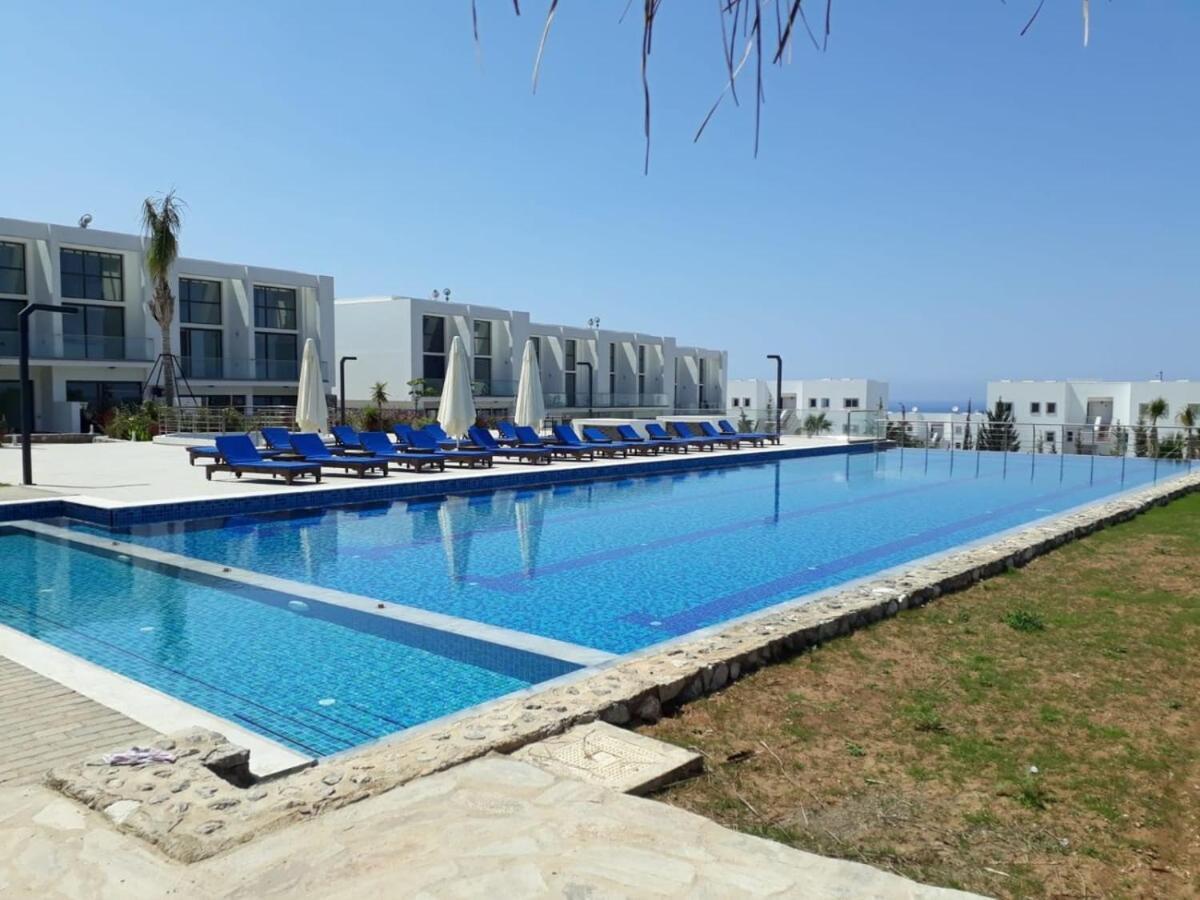 Retreat, Block A1, No 4 Agios Nikolaos (Famagusta)