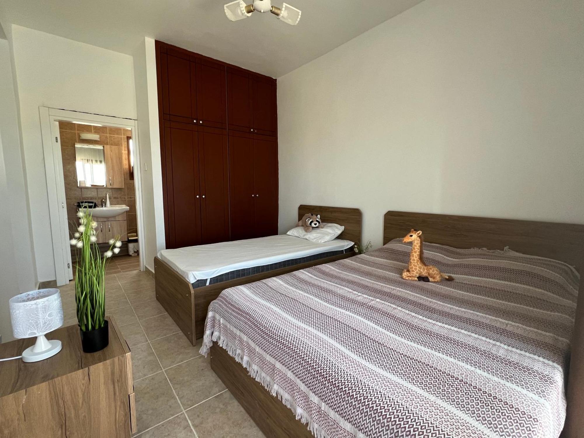 Queit Amazing Penthouse With Rooftop 360 ,pool , Beachfront And Bbq *