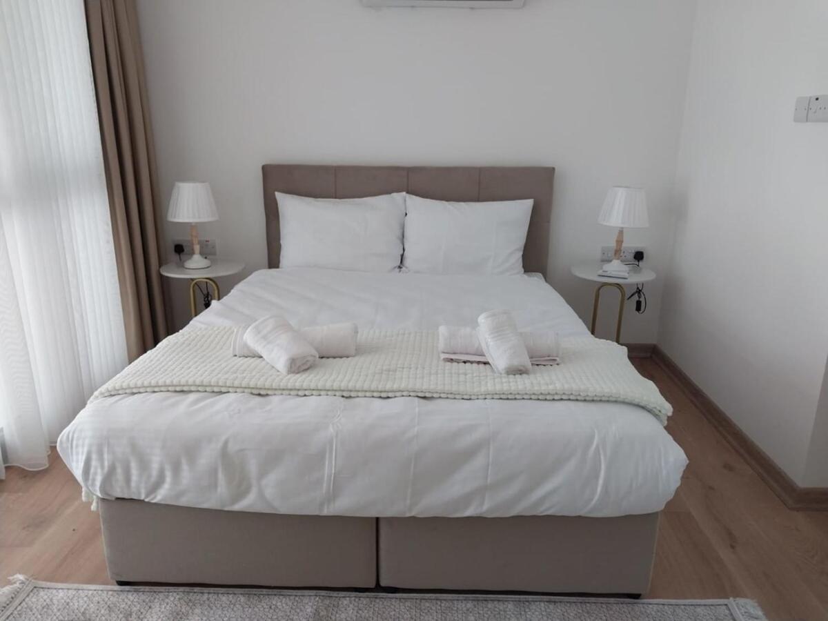 Apartment Retreat, Block B1, Unit 11