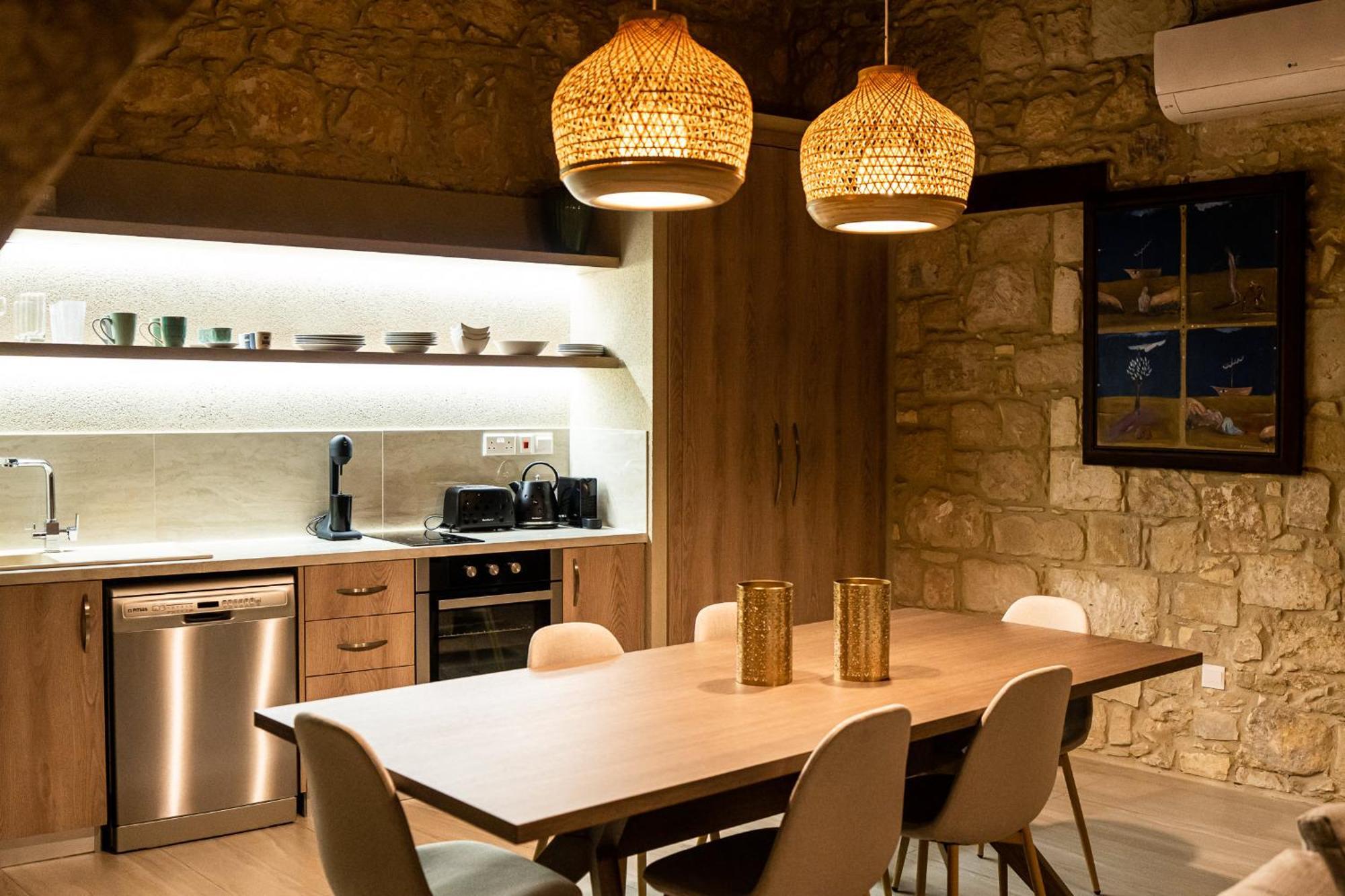 Harma Traditional Boutique Apartment *