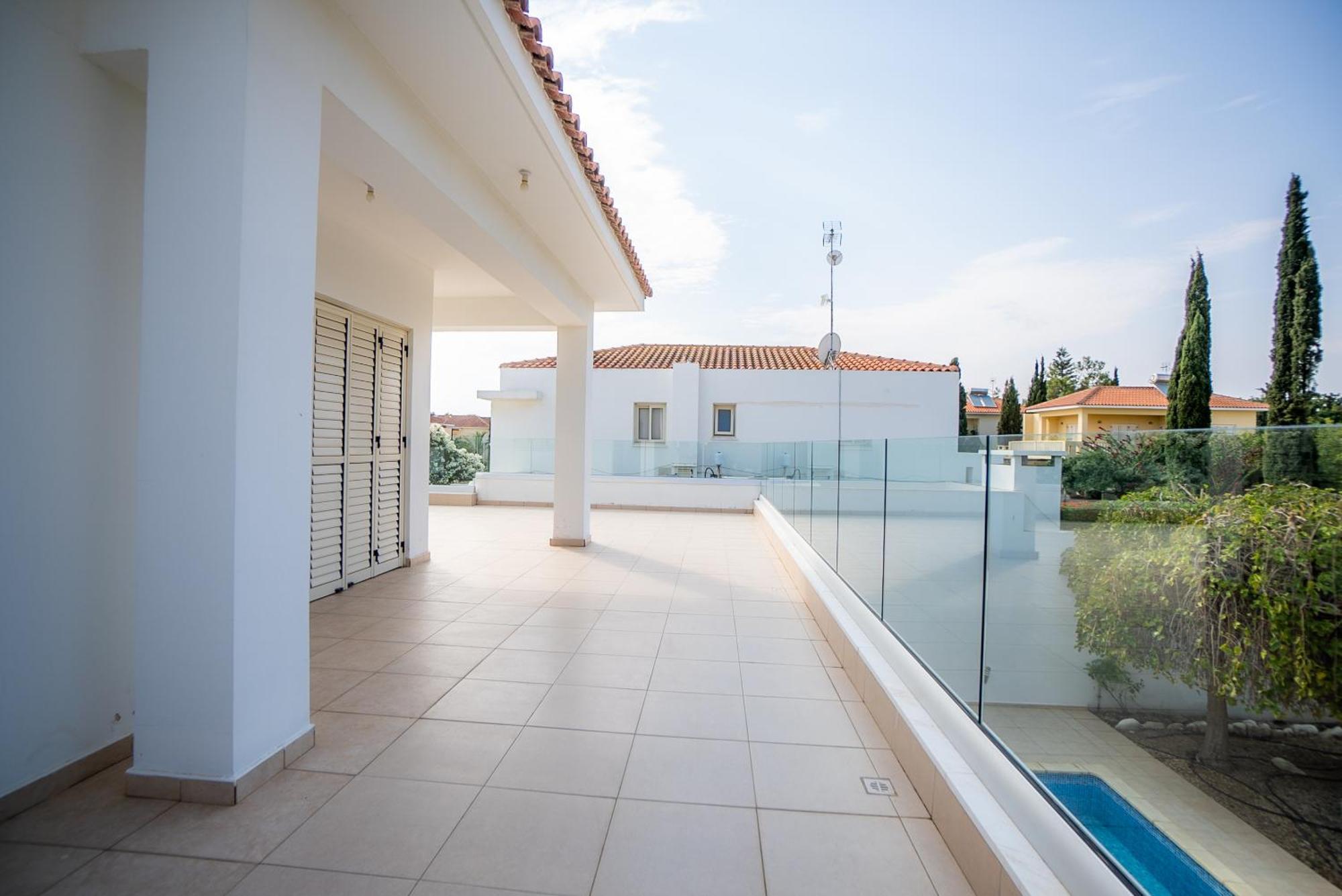Pousada Beachfront Larnaka Dhekelia With Pool *