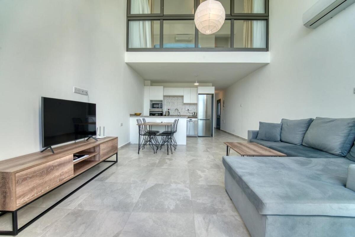 Apartment Retreat, Block B2, Unit12 *
