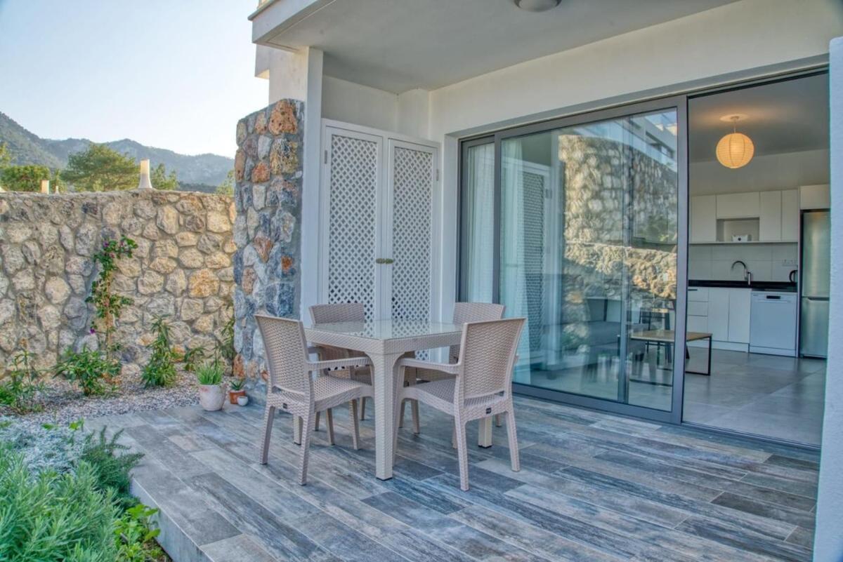 Retreat, Block B1, Unit8 Apartment *