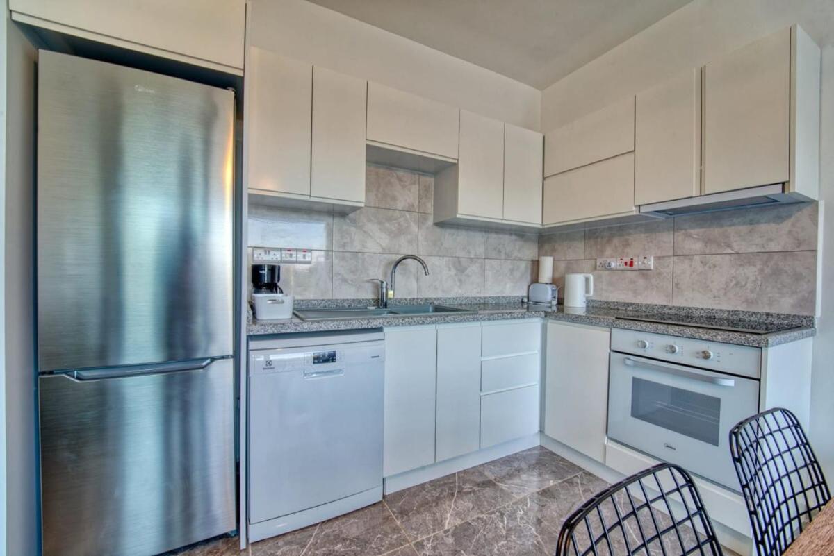 Apartment Retreat, Block B1, Unit7