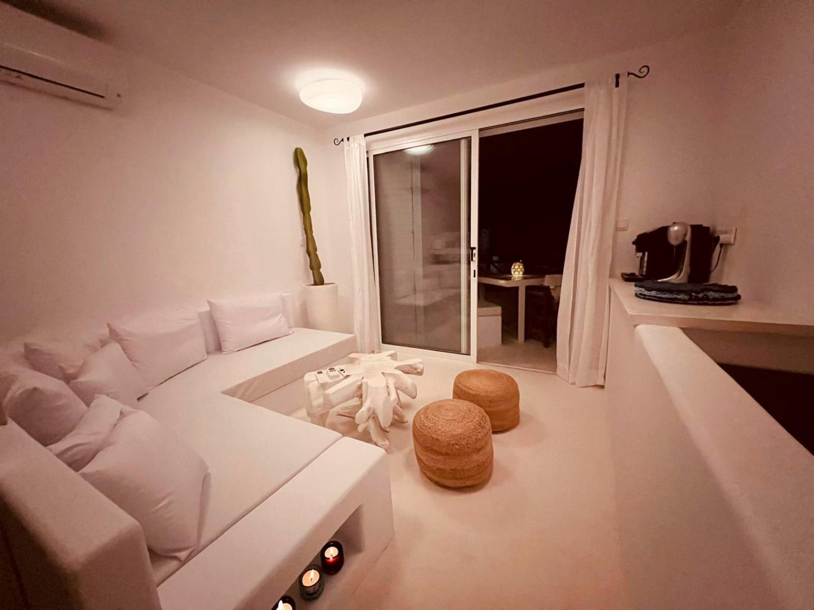 Sunset Deluxe And Apartment