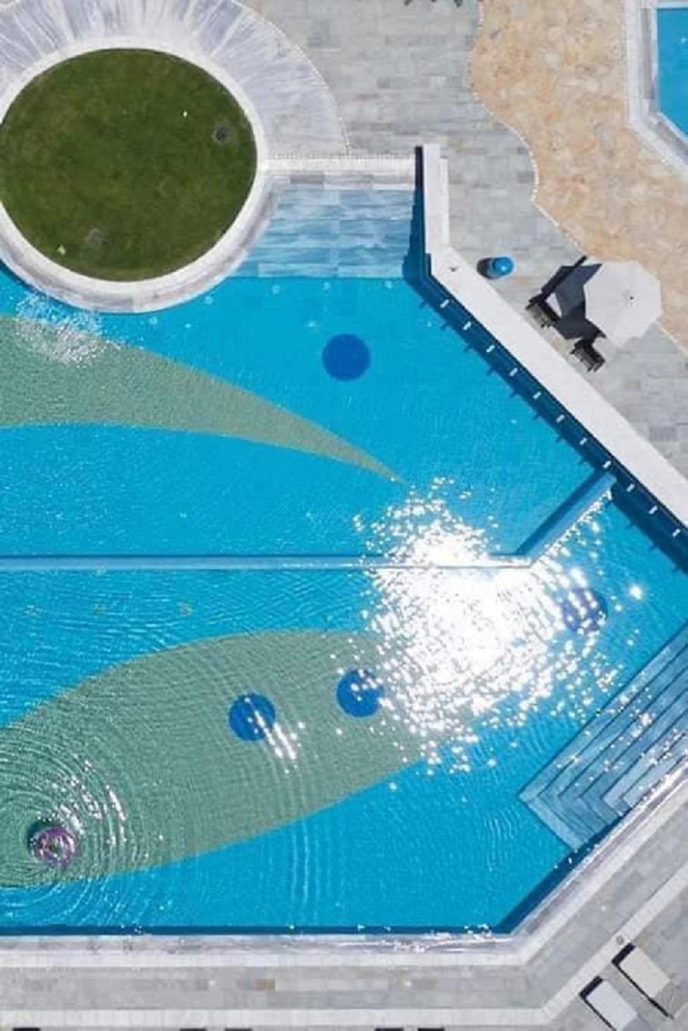 Modern Vacation At Elysia Park Paphos