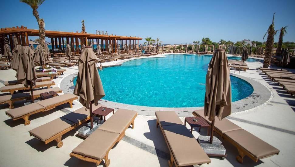 Grand Sapphire Casino & 4 Bedrooms Iskele Long *