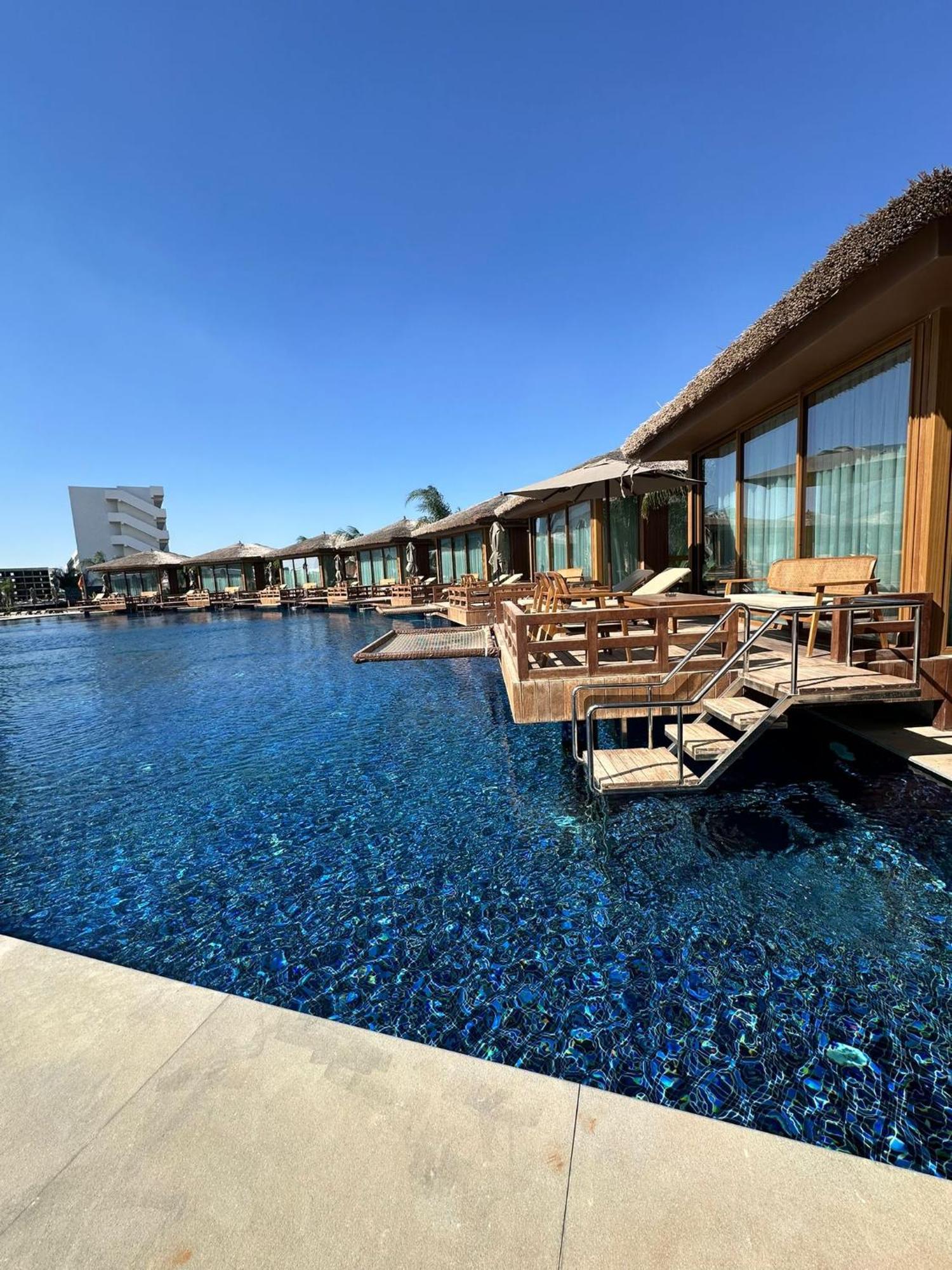 Grand Sapphire Casino & 4 Bedrooms Iskele Long