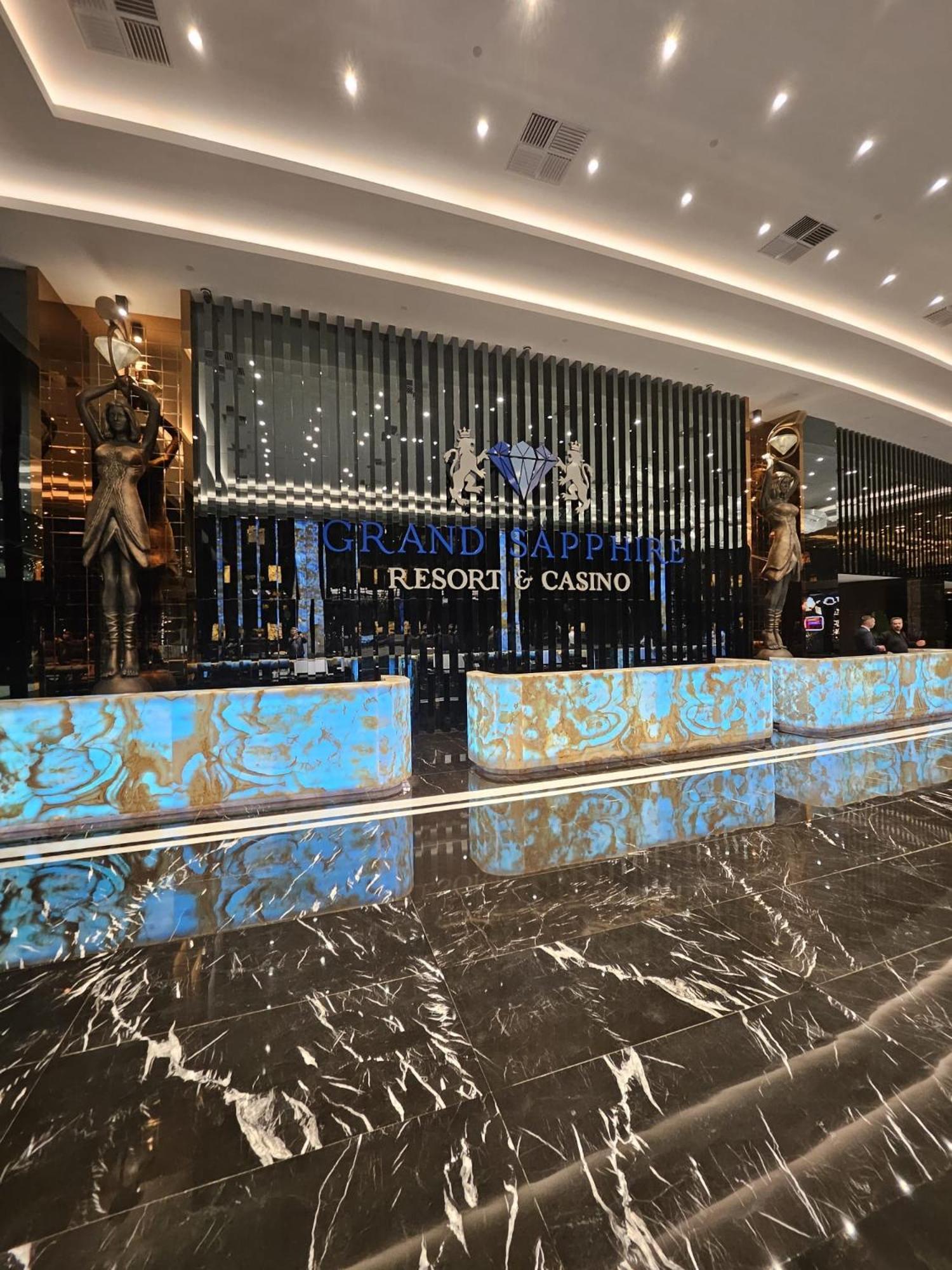 Apartment Grand Sapphire Casino & 4 Bedrooms Iskele Long