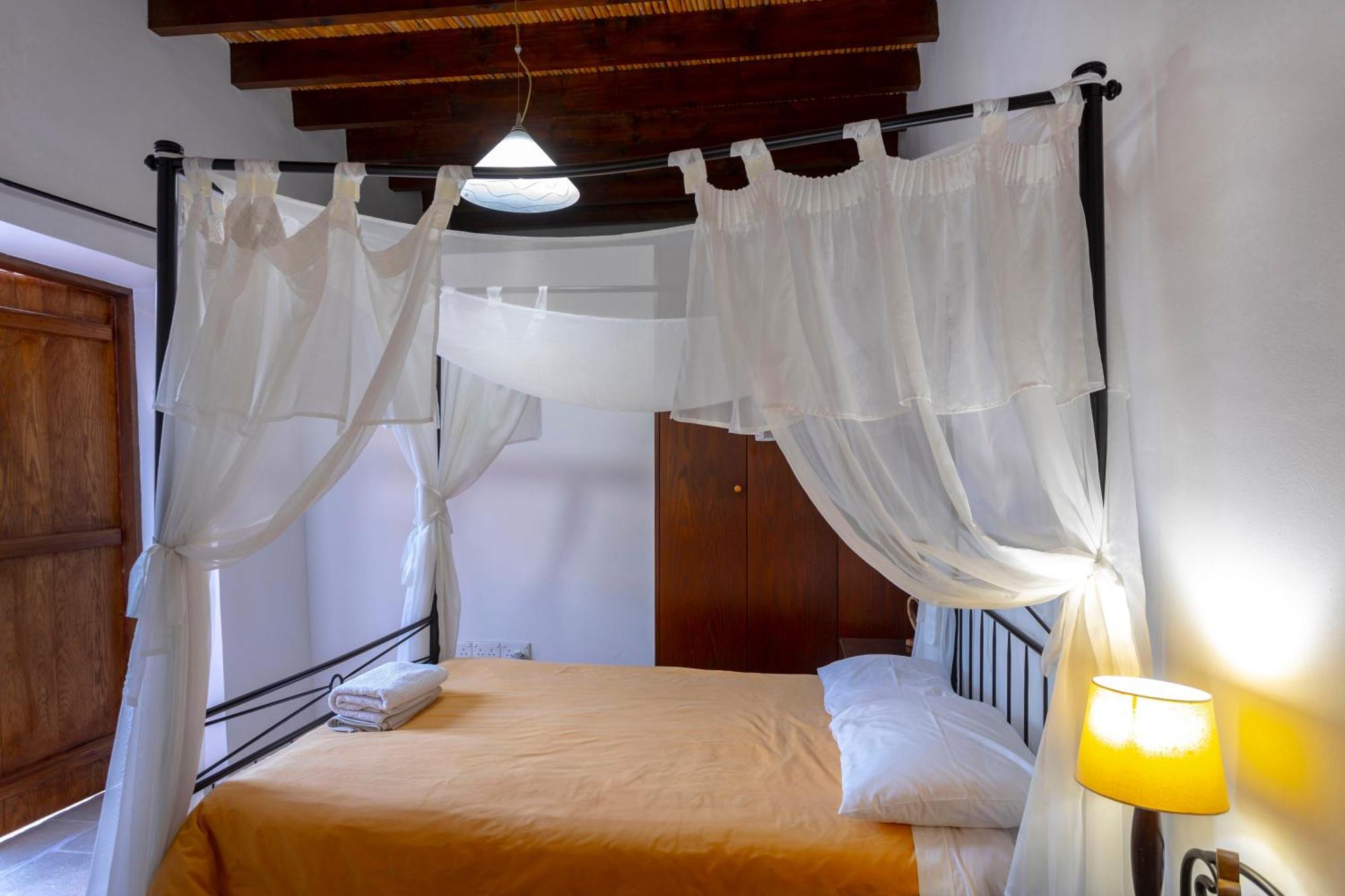 Kozakos Luxury House *