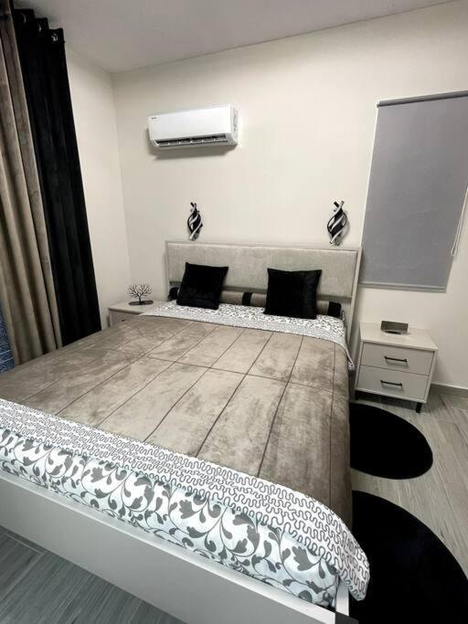 Boutique Family Design Near Sea Klorakas