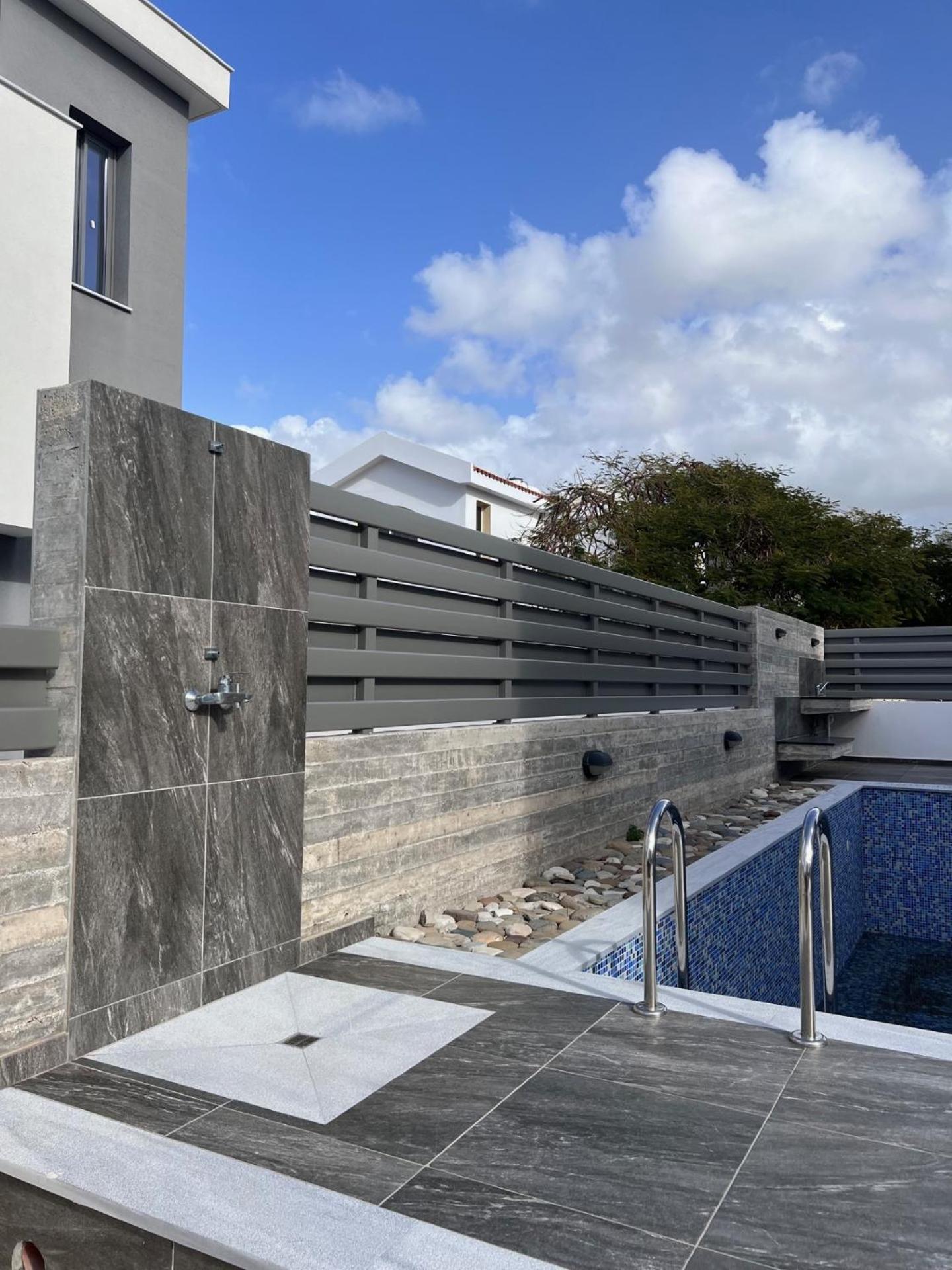 Diogenous Luxury Villa Klorakas