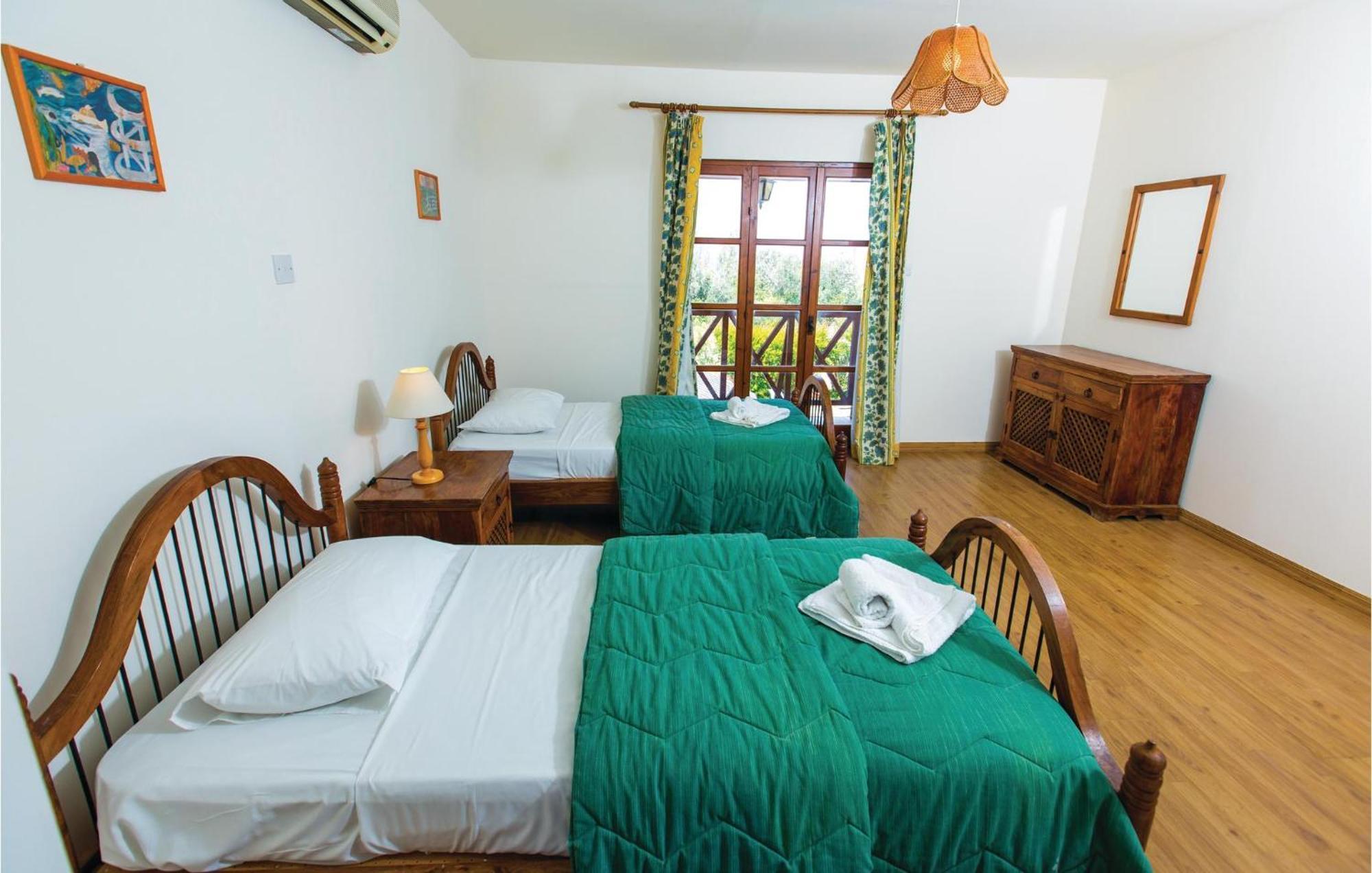 Amazing In With Wifi Holiday home
