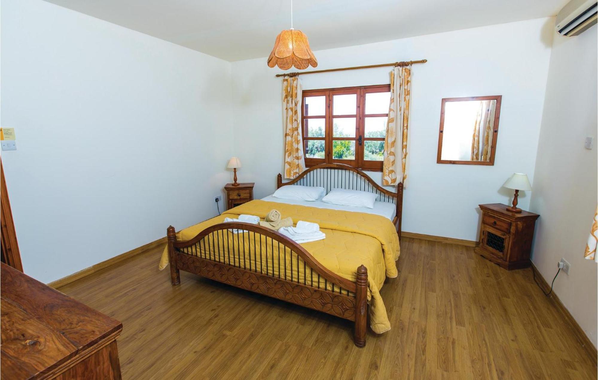Holiday home Amazing In With Wifi