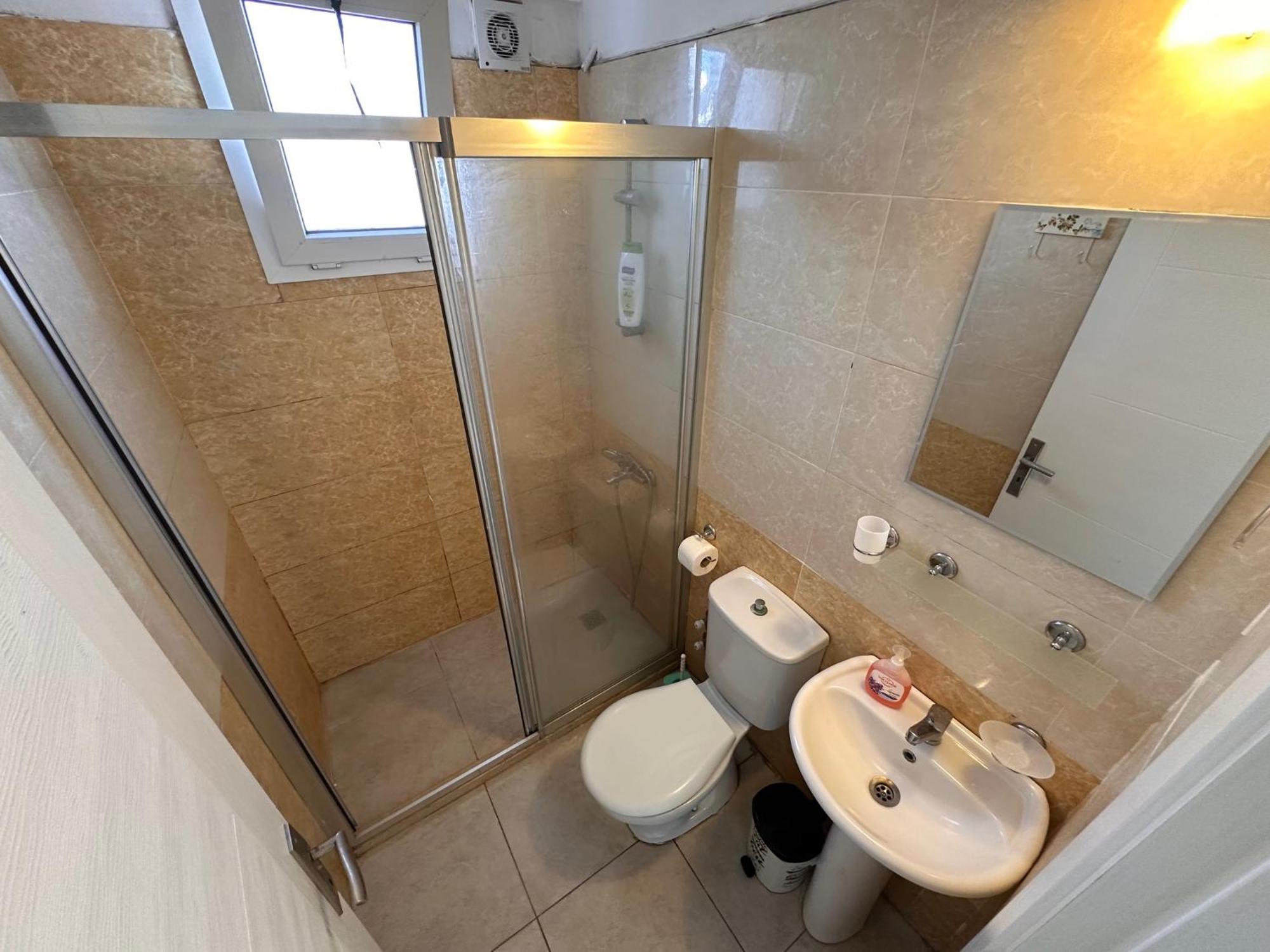Apartment Kyrenia Center, 2 Bedroom, 1 Living Room, Residential Kyrenia (Northern Cyprus)