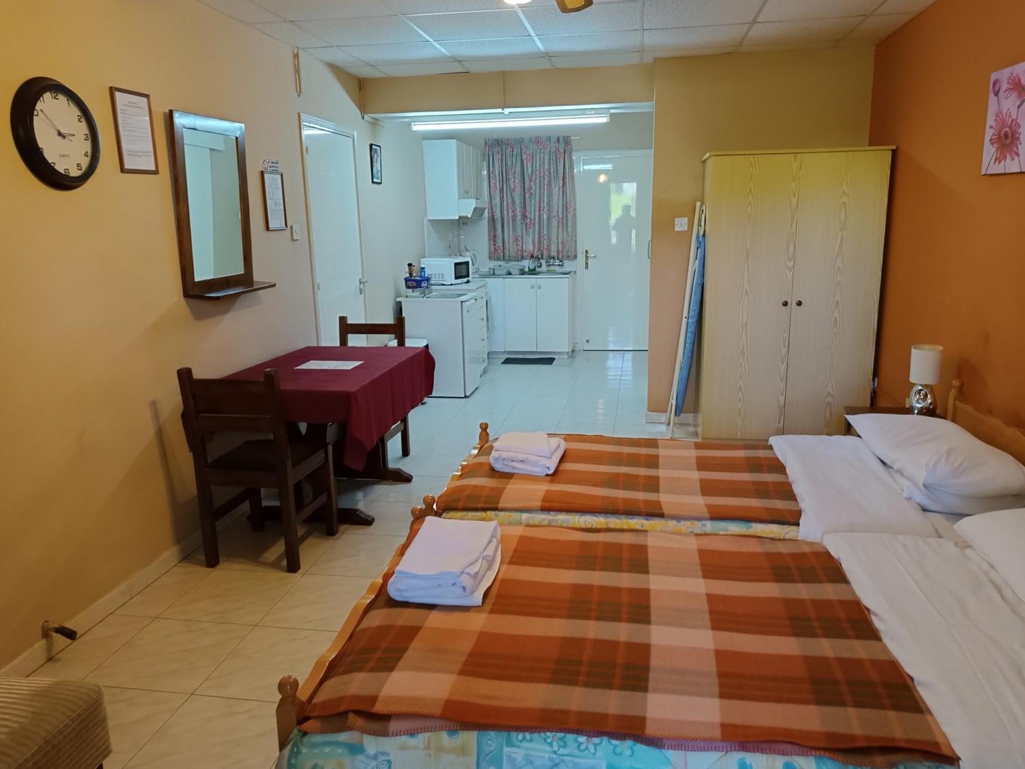 Rantzo Aparthotel 3*
