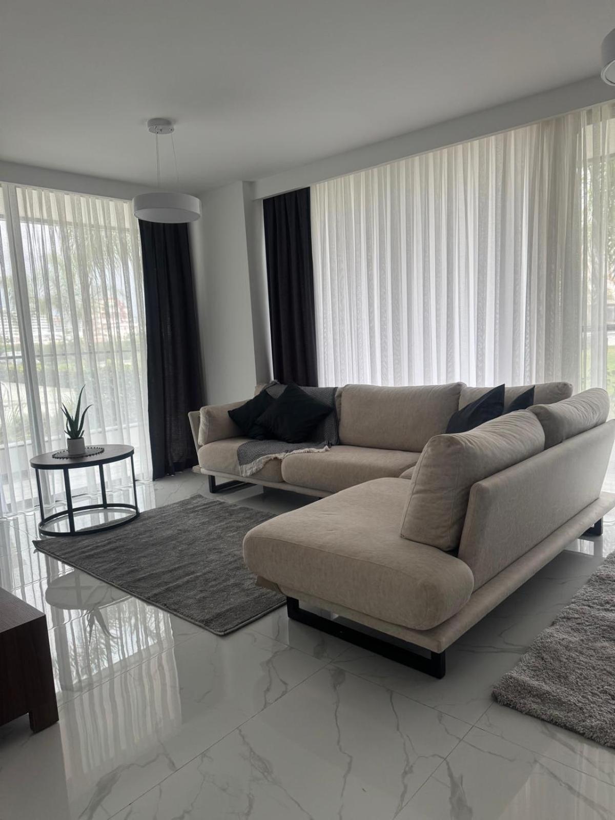 Grand Sapphire Casino & 4 Bedrooms Iskele Long Apartment *
