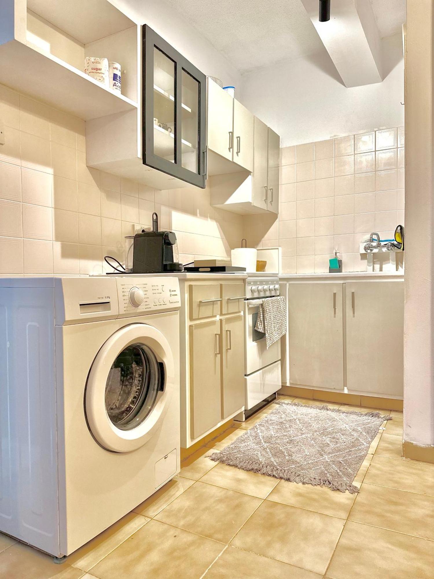 Sea And Breeze 1br * Larnaca