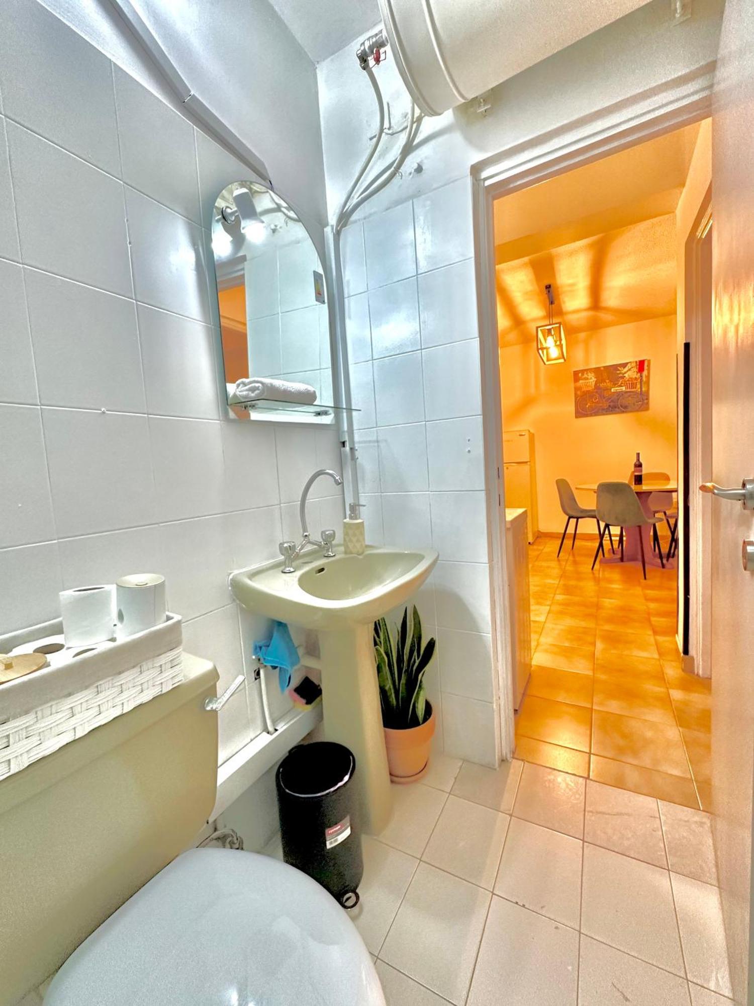Apartment Sea And Breeze 1br