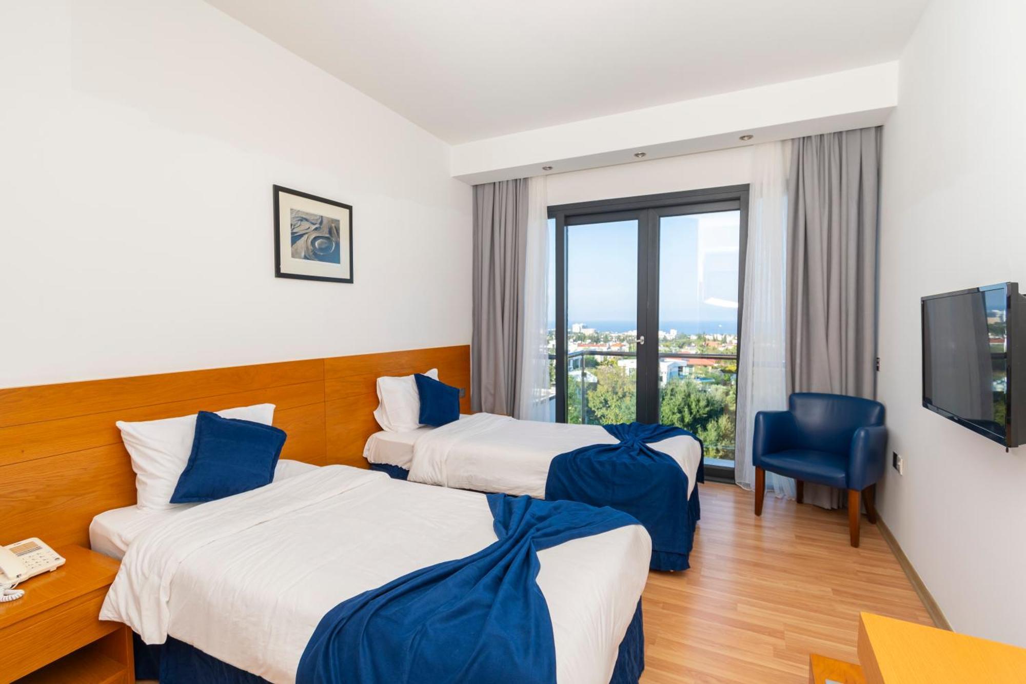 Hotel Bellapais Oasis