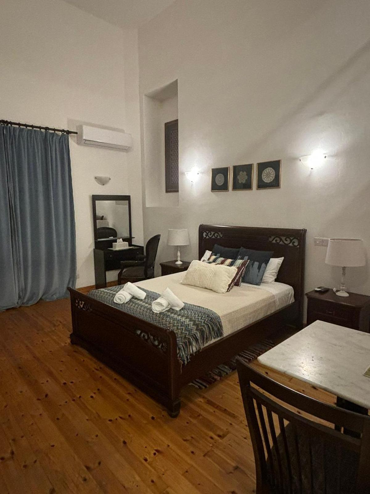 Theoxenia Aparthotel 2*