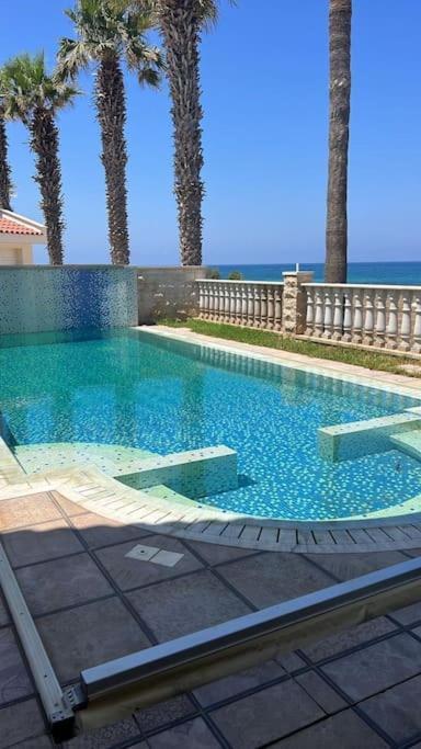 Luxury 3 Bedroom Sea -view Villa Paphos