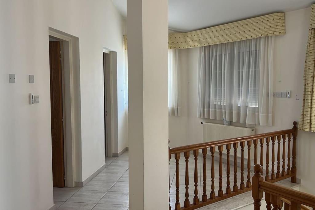 Luxury 3 Bedroom Sea -view