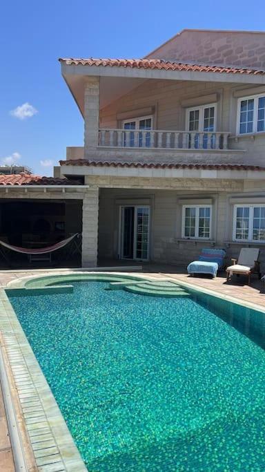 Luxury 3 Bedroom Sea -view Paphos