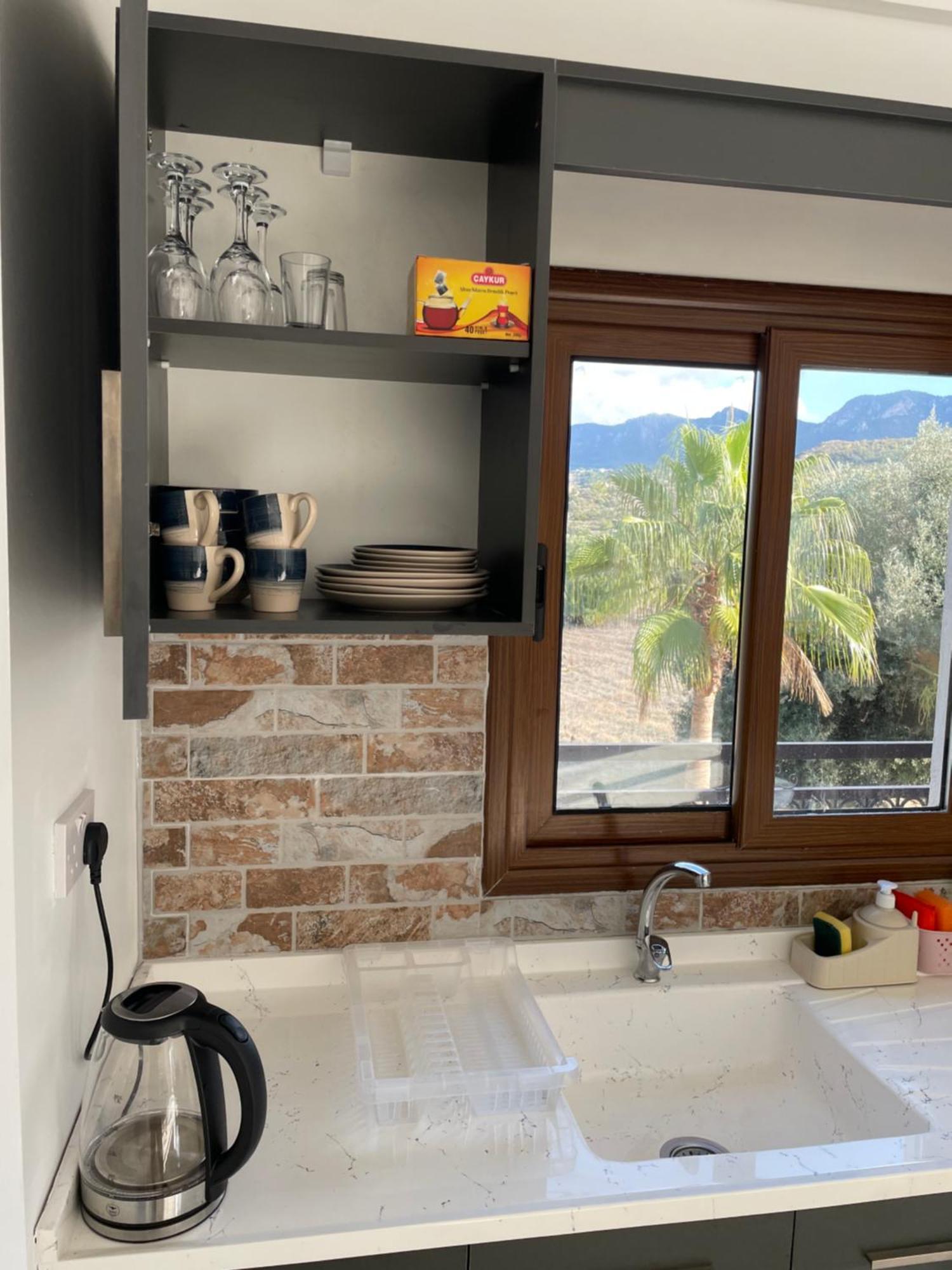 Penthouse Mountains Nature Bbq Sea And Pool View Quiet Holiday home Agios Amvrosios (Kyrenia)