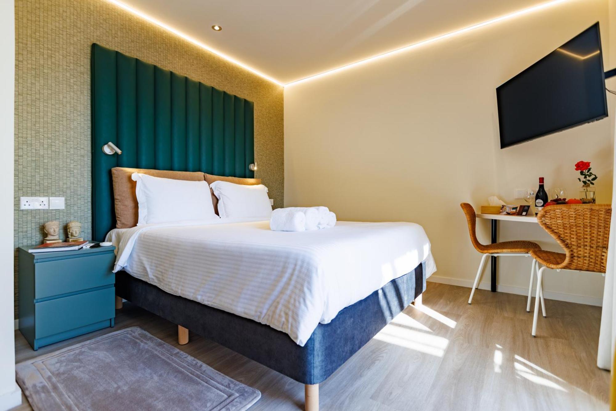 The Palm - Adults Only Aparthotel *
