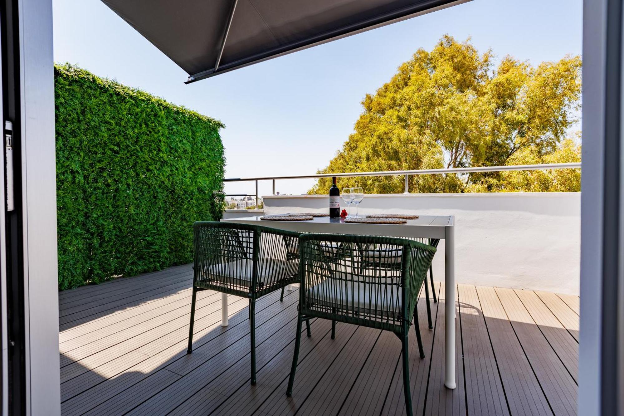 The Palm - Adults Only Aparthotel Limassol