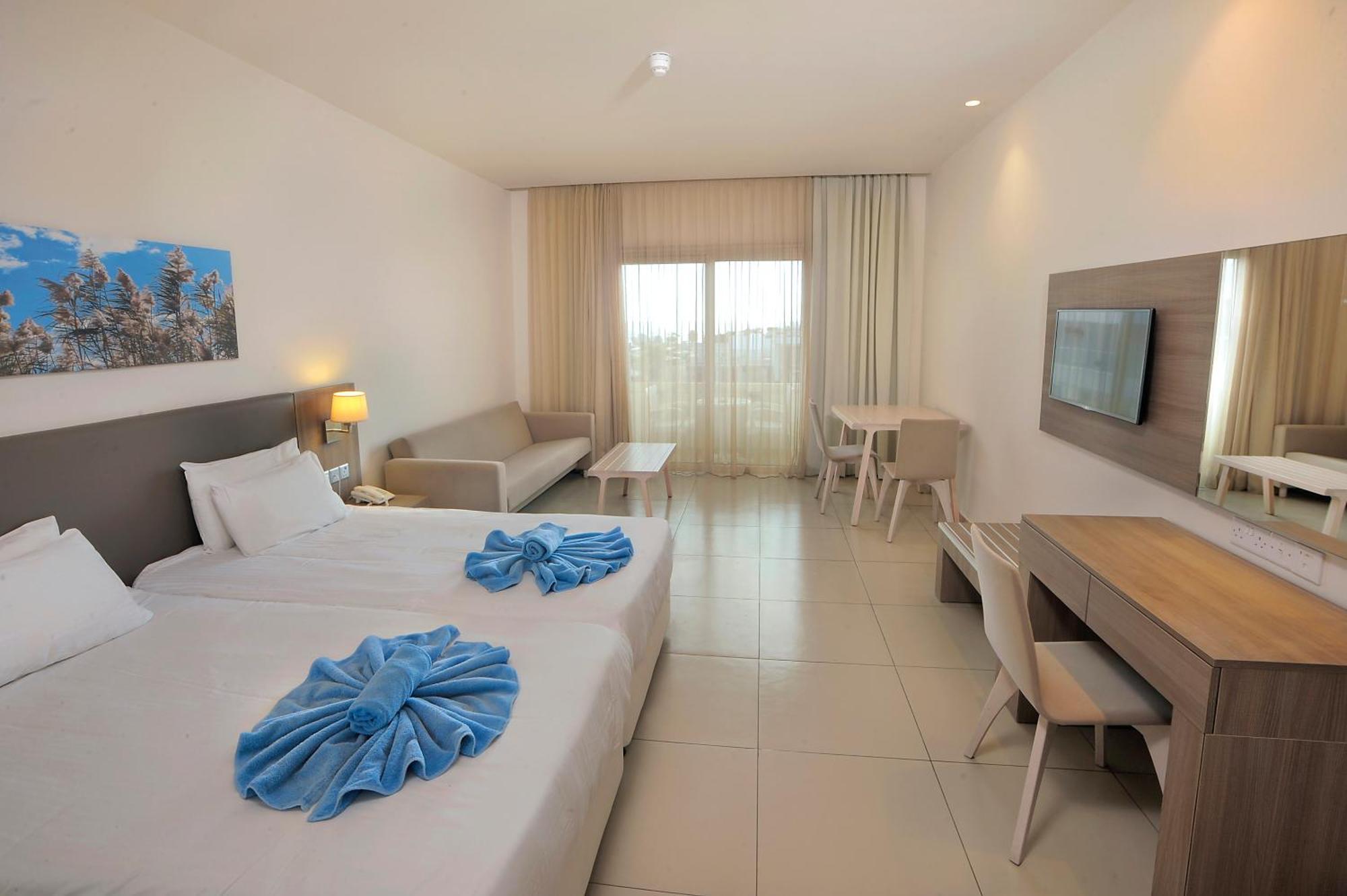 Aparthotel Euronapa