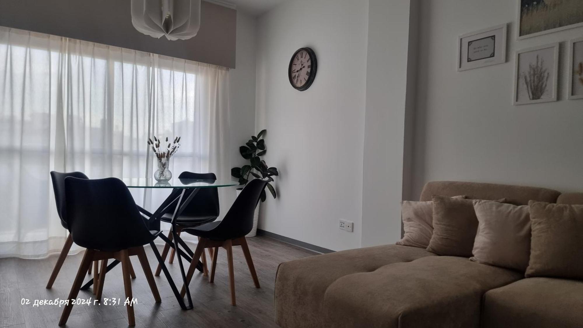 Apartment Apartment's *