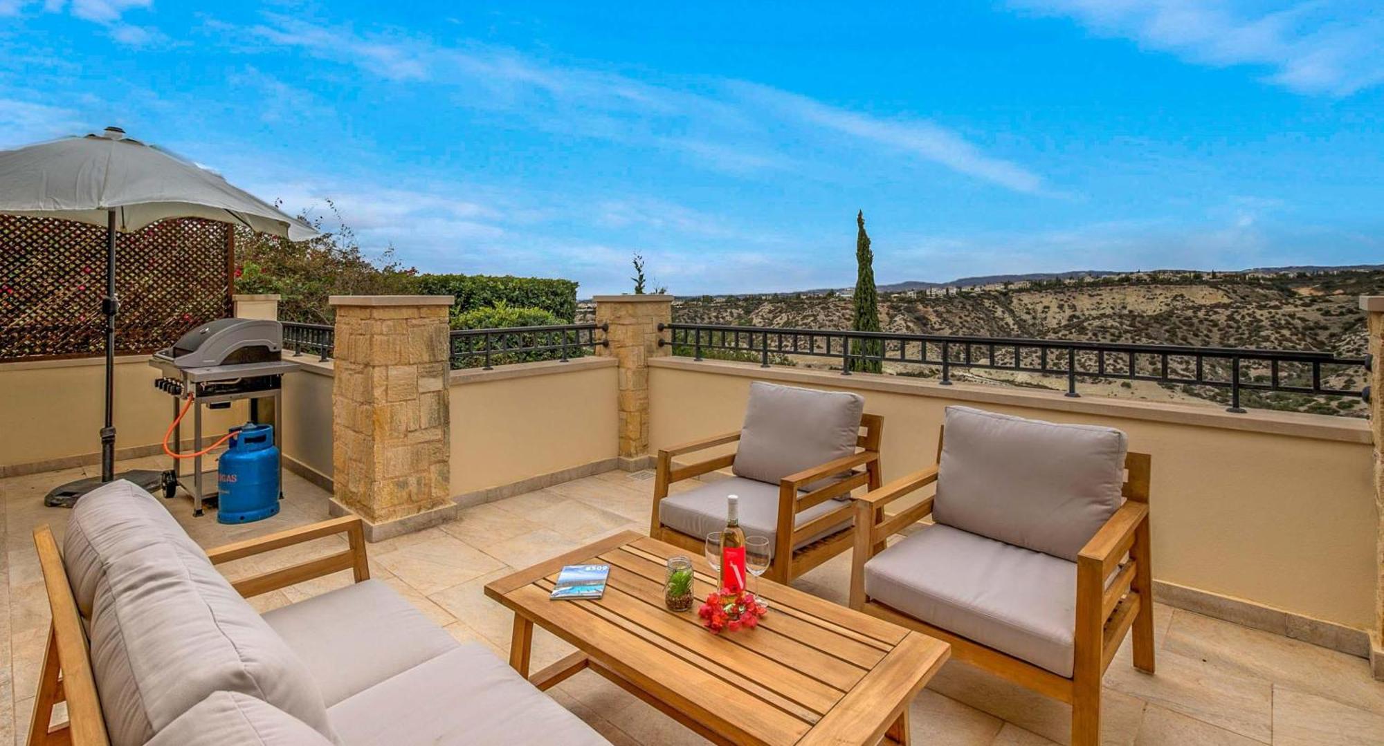 Beautiful Junior Gz01, Next To Communal Pool, Aphrodite Hills * Kouklia